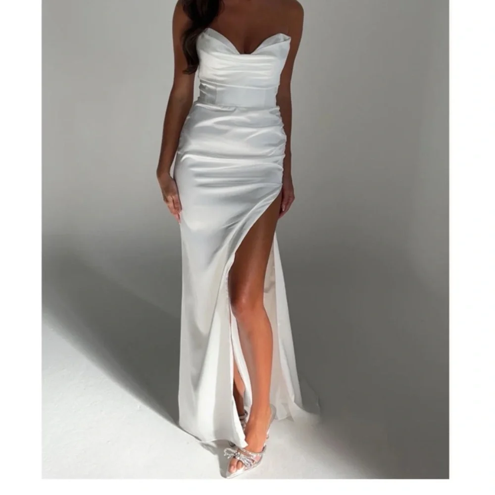 Meshki Marilyn Corset white gown | Wedding dress, rehearsal dinner, meshki dress - Picture 1 of 11